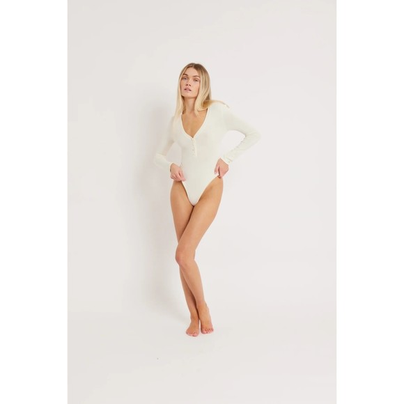 New NWT BOA Fine Knit Henley Cream Bodysuit Size Small - Picture 1 of 15